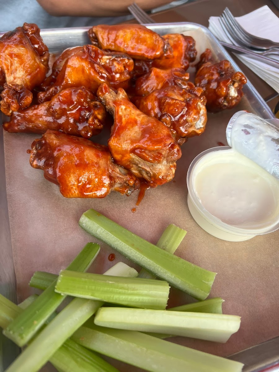 Falls Pizza And Craft Bar-6